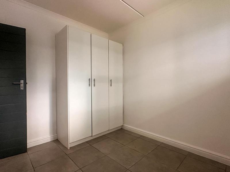To Let 2 Bedroom Property for Rent in Glenhaven Western Cape